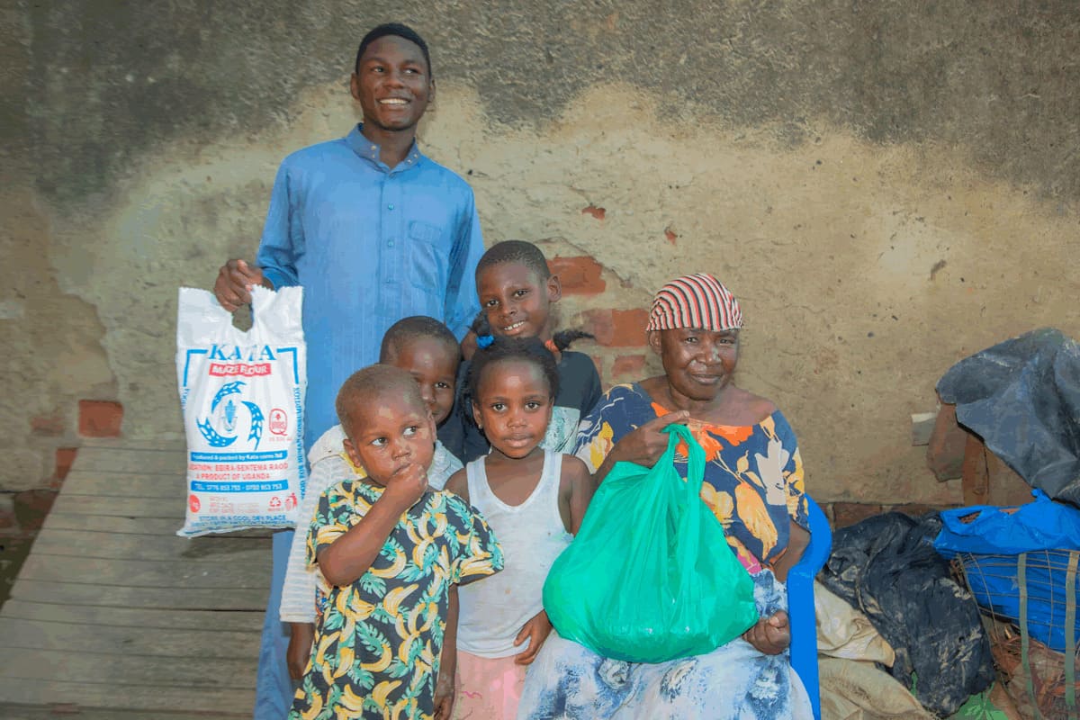 Supplying Food to 30 Children’s Homes